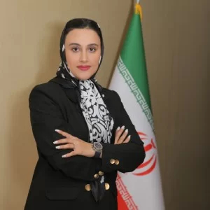 هما مقبل زاده بهترین وکیل زن در ایران