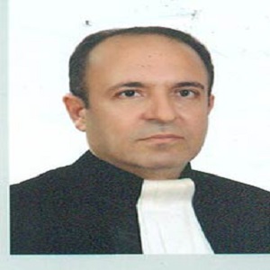 سیدکریم میرمحمدی بهترین وکیل اراک