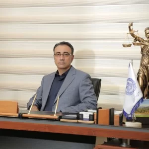 عباس مقبل زاده بهترین وکیل ماده477 در تهران